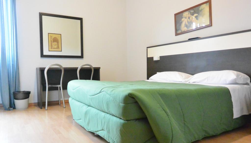 Hotel Arno Milan