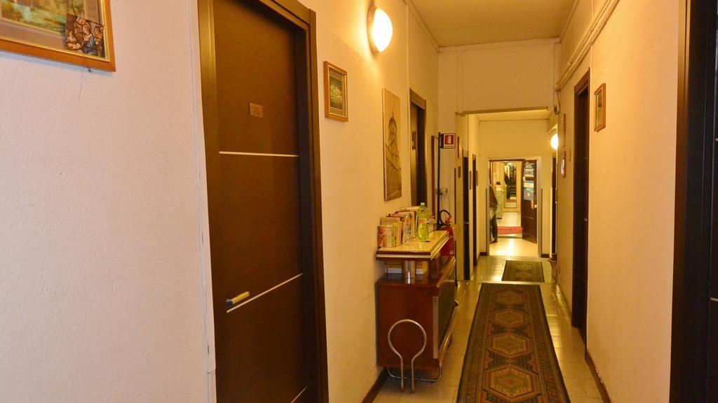 Hotel Arno